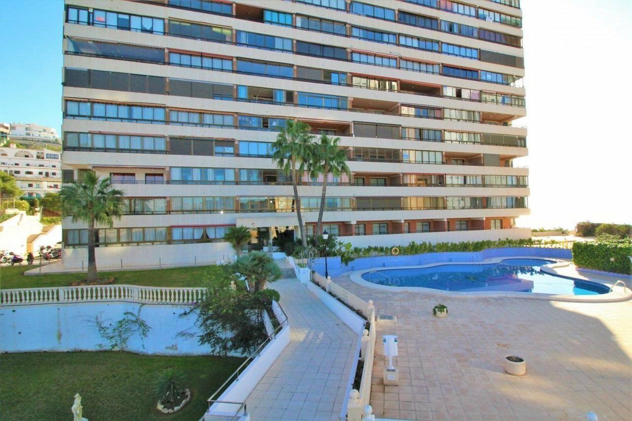 Trinisol II Hotel Бенидорм Екстериор снимка